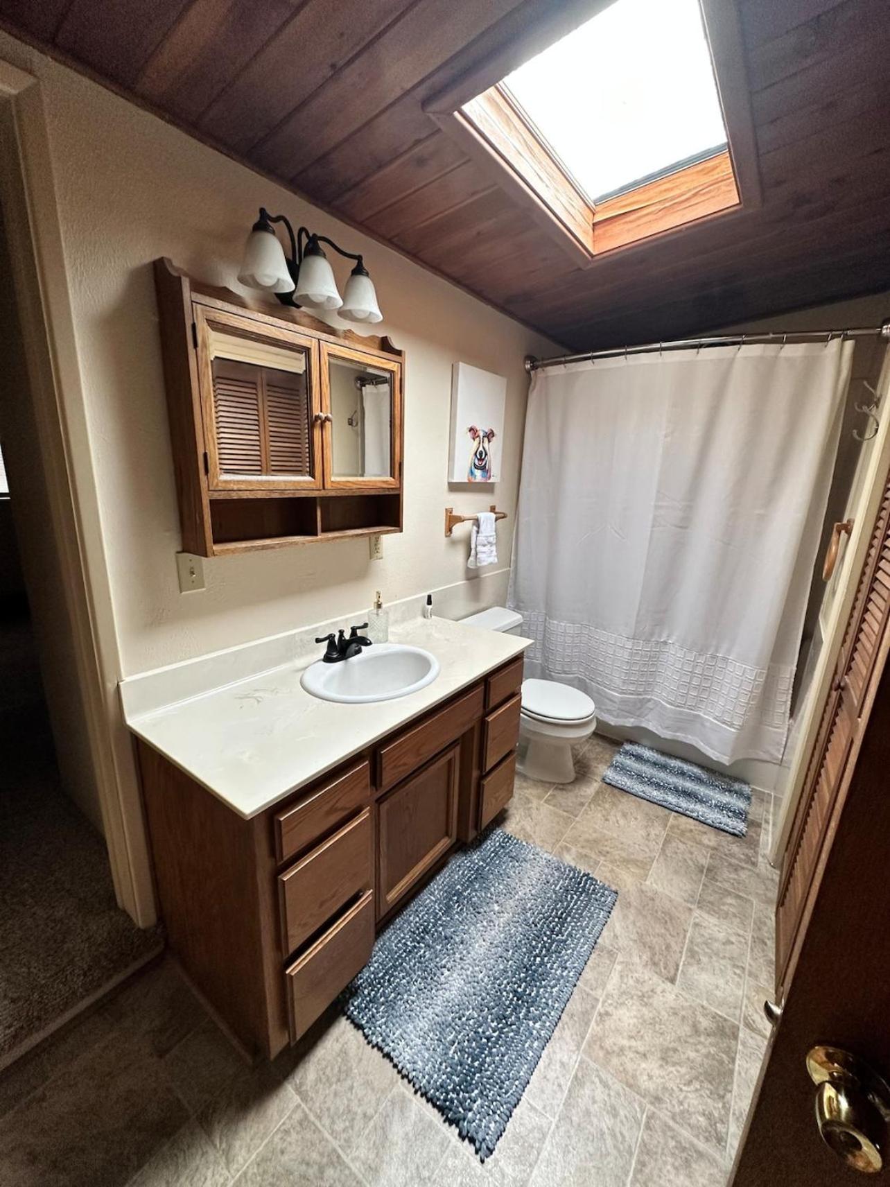 Medford Home And 2 Condos With Pool Екстериор снимка